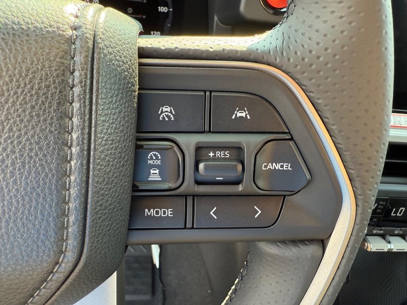 Toyota 4Runner Vehicle Image 09