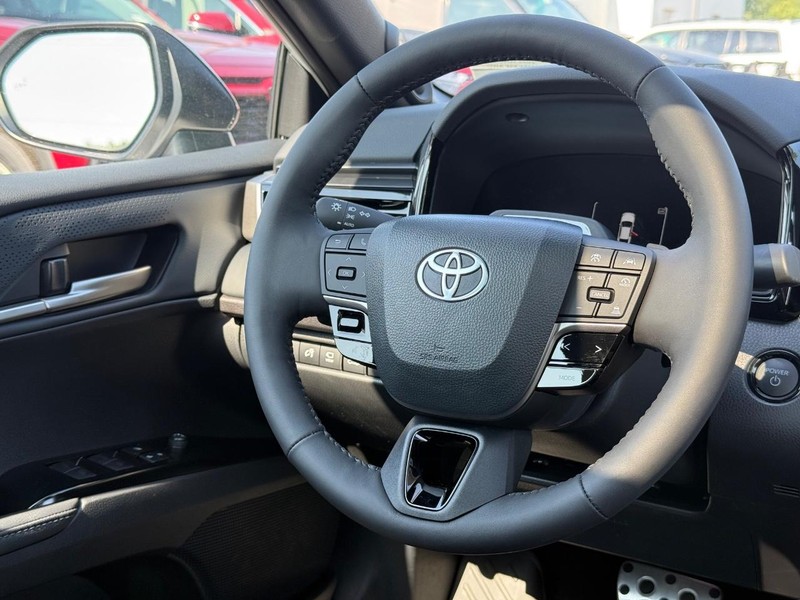 Toyota Camry Vehicle Image 07