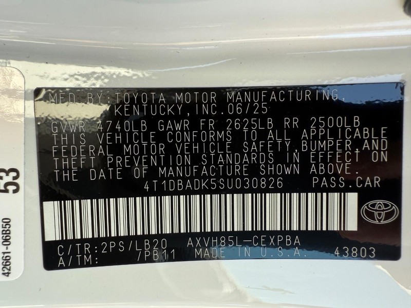 Toyota Camry Vehicle Image 22