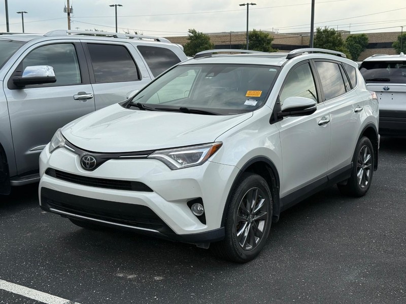 Toyota RAV4 Vehicle Image 02