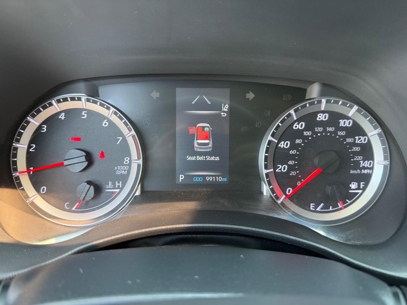 Toyota Highlander Vehicle Image 22