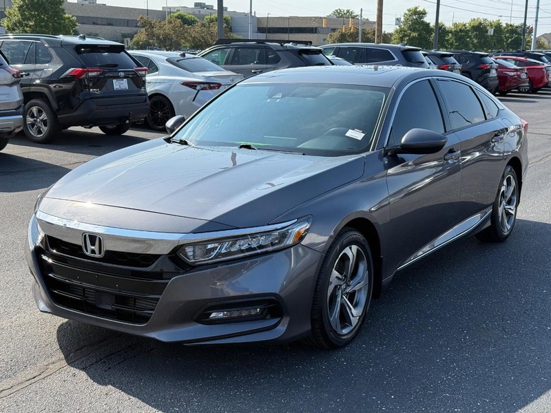 Honda Accord Sedan Vehicle Image 08
