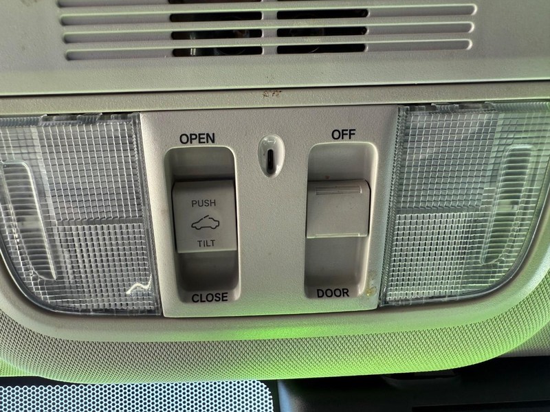 Honda Accord Sedan Vehicle Image 23