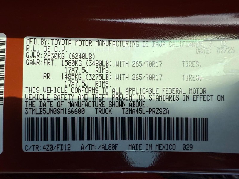 Toyota Tacoma 4WD Vehicle Image 20