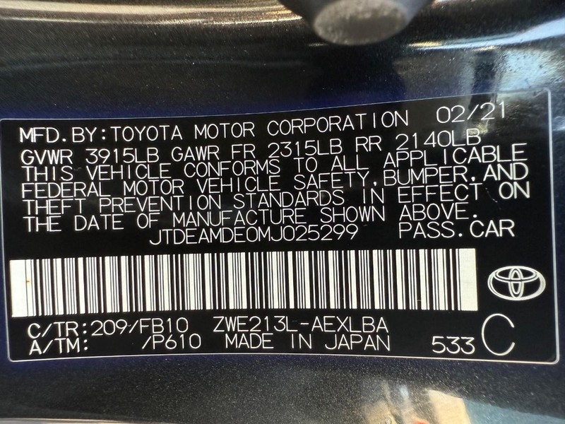 Toyota Corolla Hybrid Vehicle Image 25
