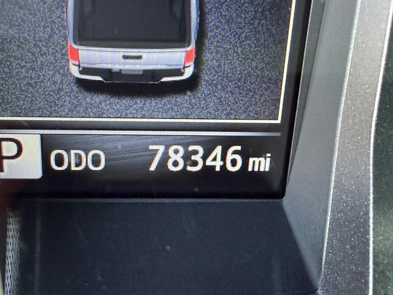 Toyota Tacoma Vehicle Image 22