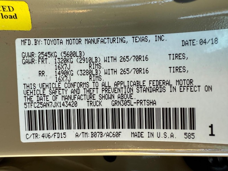 Toyota Tacoma Vehicle Image 25