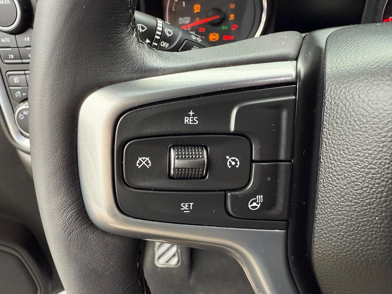 Chevrolet Silverado 1500 LTD Vehicle Image 13