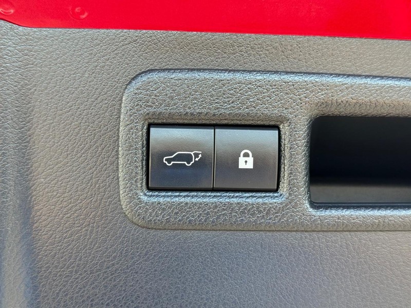 Lexus NX Vehicle Image 08