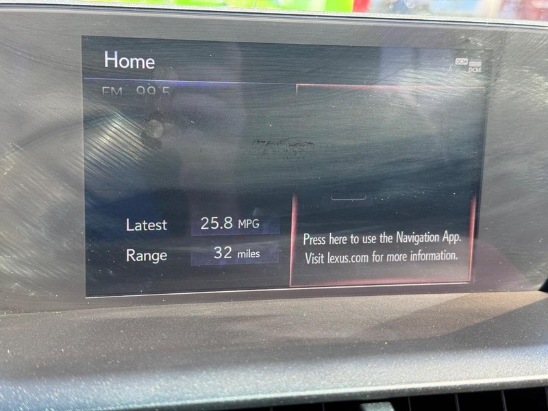 Lexus NX Vehicle Image 18