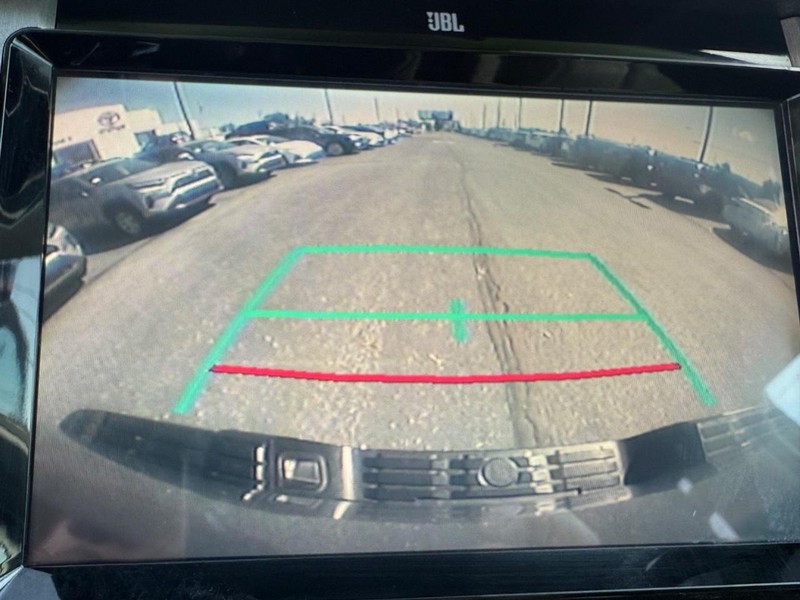 Toyota Tundra 4WD Vehicle Image 19