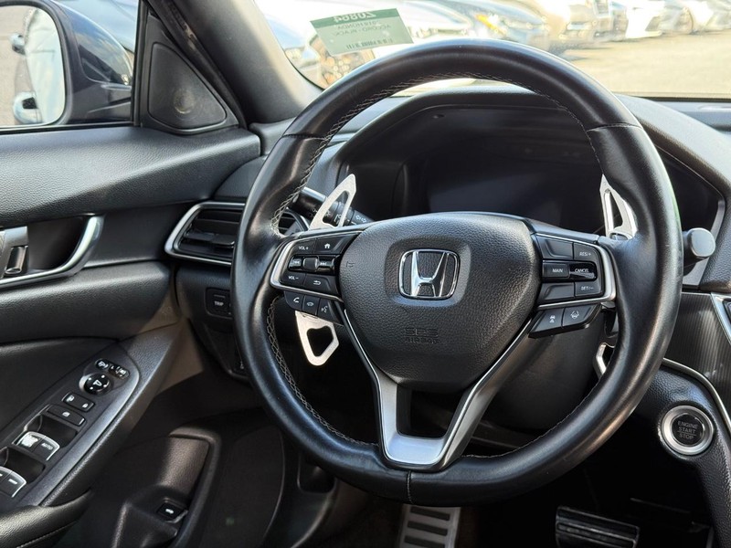 Honda Accord Sedan Vehicle Image 12