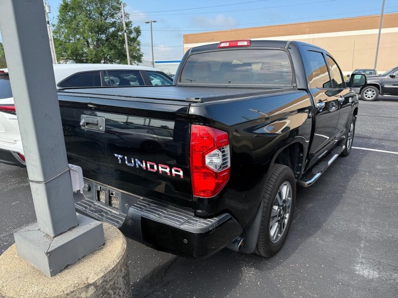 Toyota Tundra 4WD Truck Vehicle Image 04
