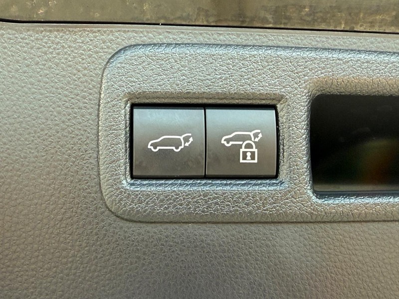 Toyota Venza Vehicle Image 08