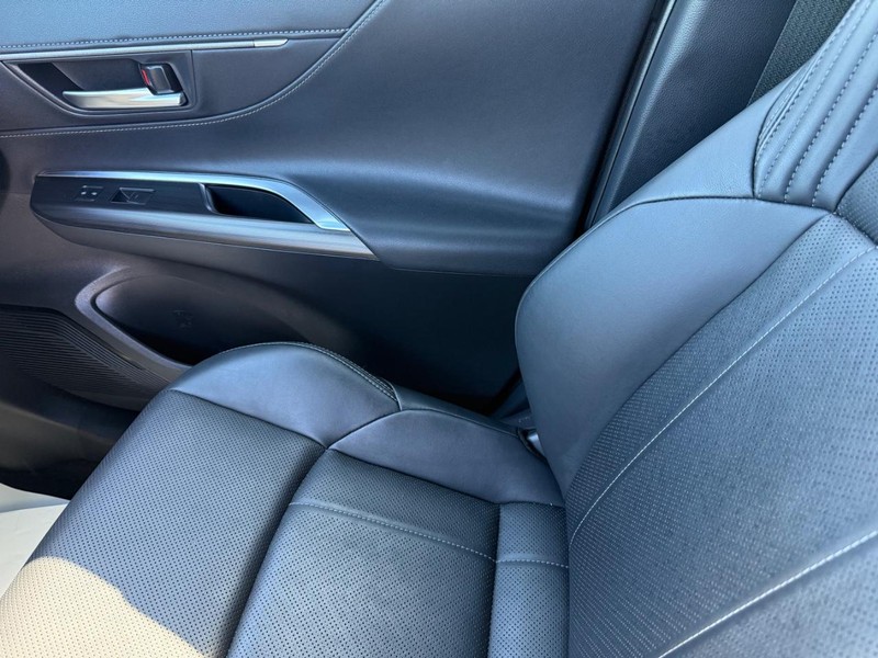 Toyota Venza Vehicle Image 22