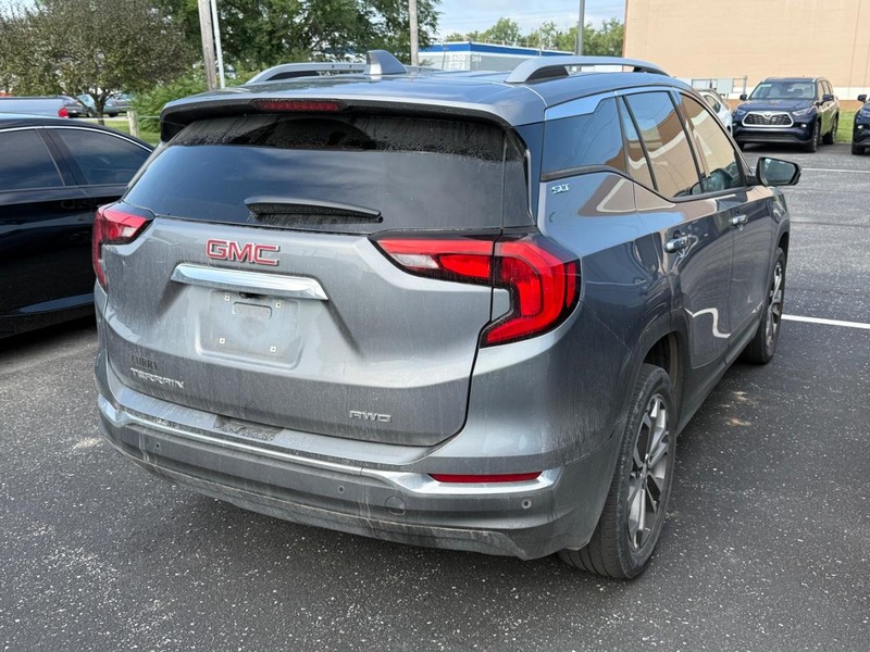 GMC Terrain Vehicle Image 04