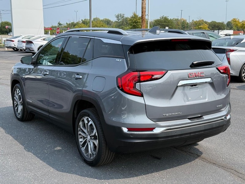 GMC Terrain Vehicle Image 05