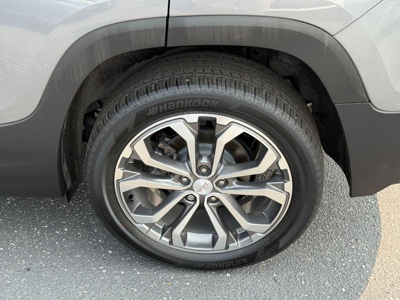 GMC Terrain Vehicle Image 06