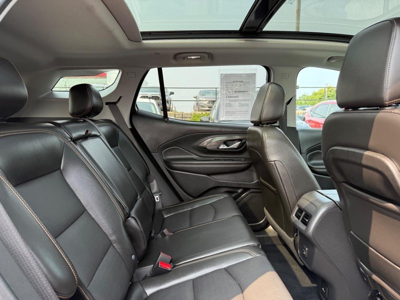 GMC Terrain Vehicle Image 11