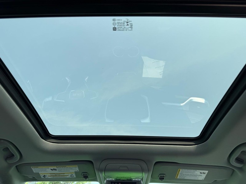 GMC Terrain Vehicle Image 12