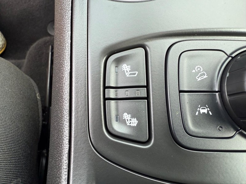 GMC Terrain Vehicle Image 18