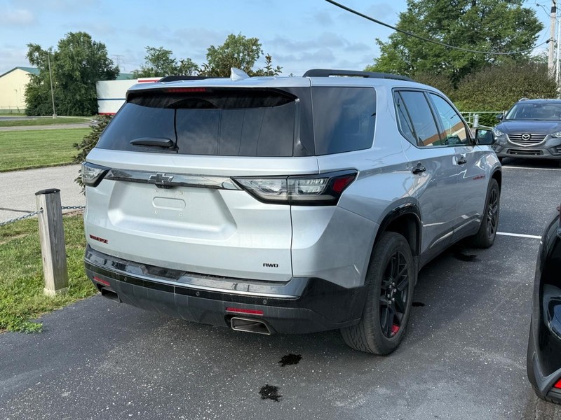 Chevrolet Traverse Vehicle Image 04