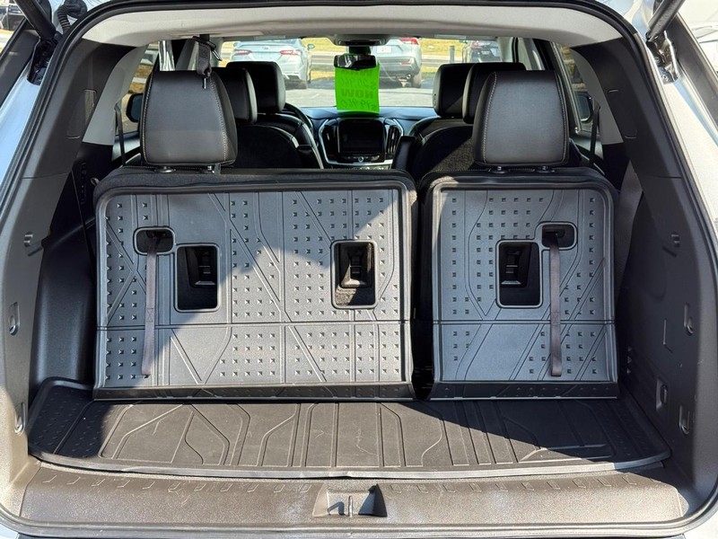 Chevrolet Traverse Vehicle Image 07