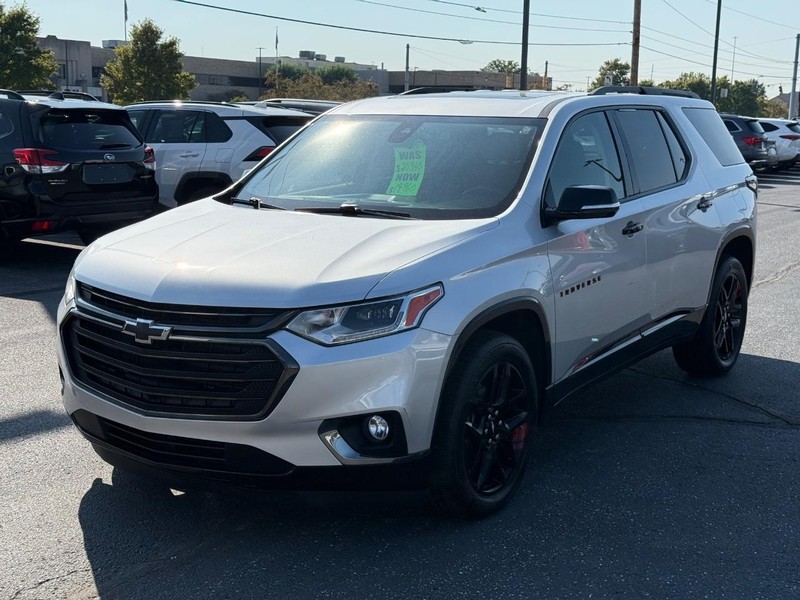 Chevrolet Traverse Vehicle Image 09