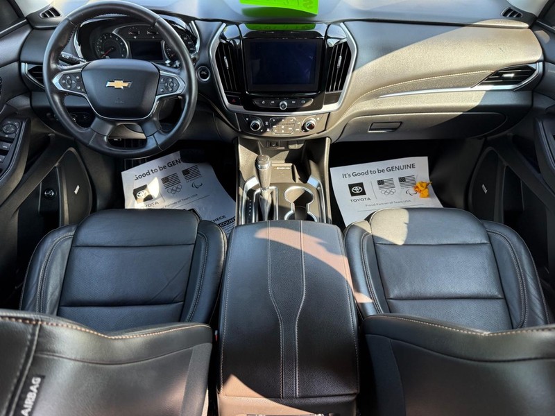 Chevrolet Traverse Vehicle Image 14