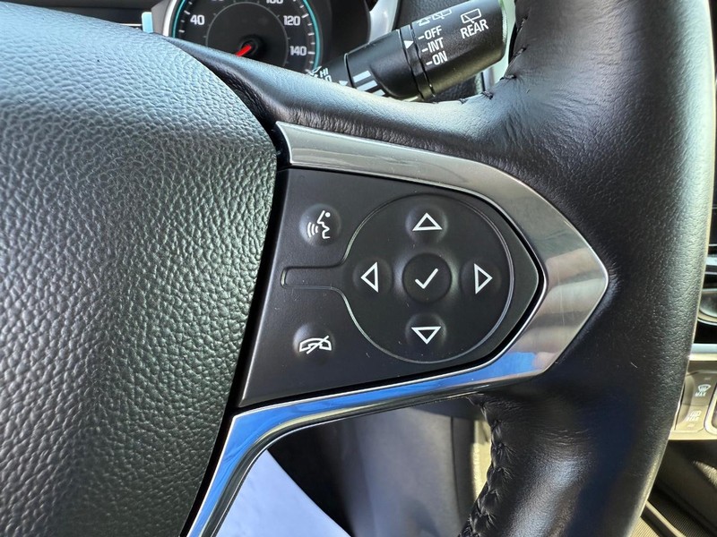 Chevrolet Traverse Vehicle Image 17