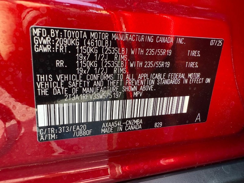 Toyota RAV4 Vehicle Image 22