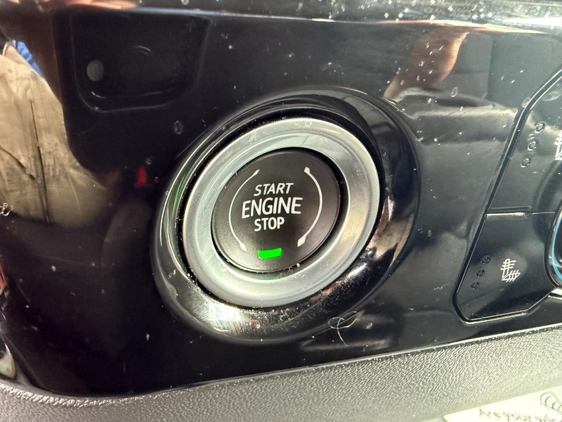 GMC Sierra 1500 Vehicle Image 15