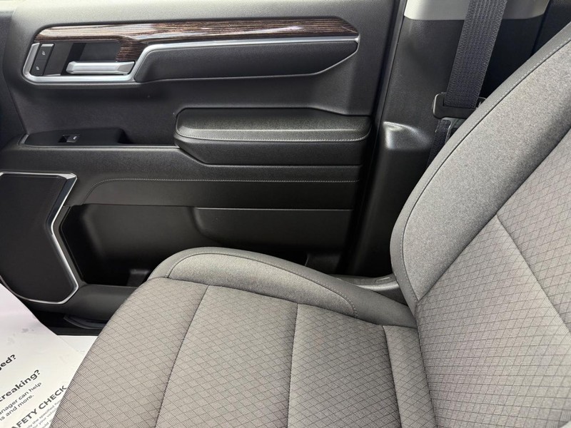 GMC Sierra 1500 Vehicle Image 21