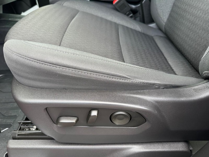 GMC Sierra 1500 Vehicle Image 25