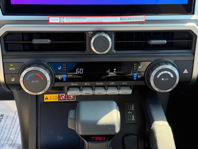 Toyota 4Runner Vehicle Image 14