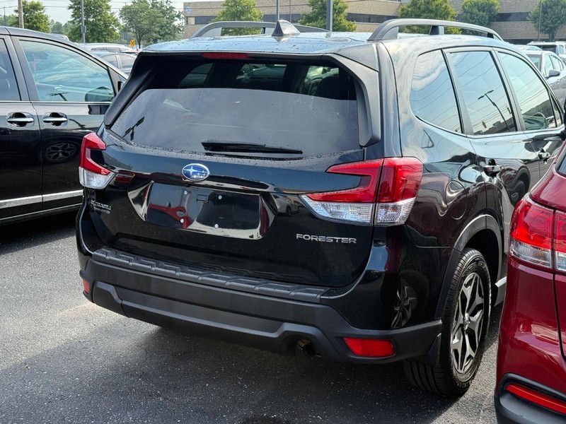 Subaru Forester Vehicle Image 04