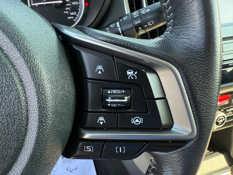 Subaru Forester Vehicle Image 16