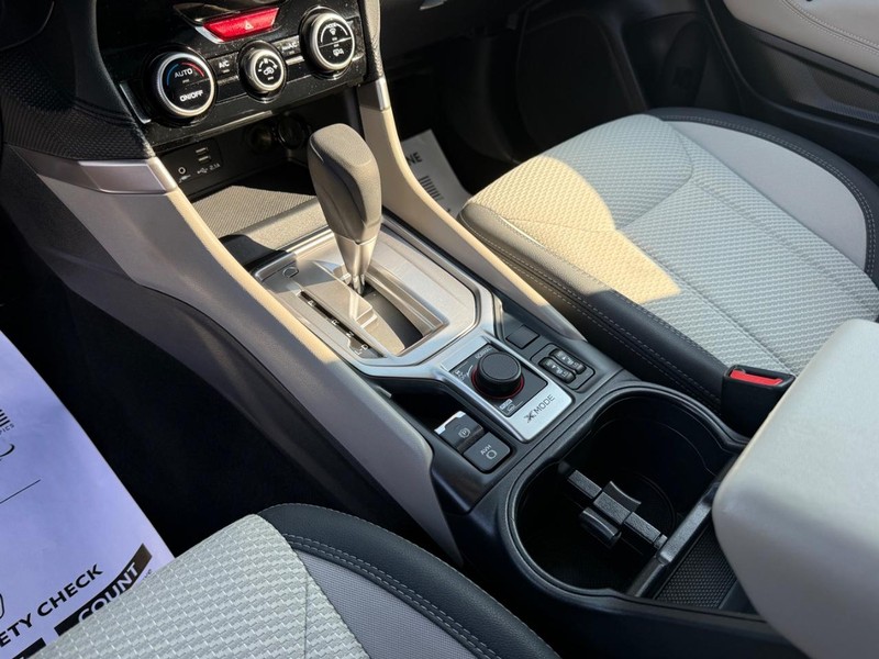 Subaru Forester Vehicle Image 22