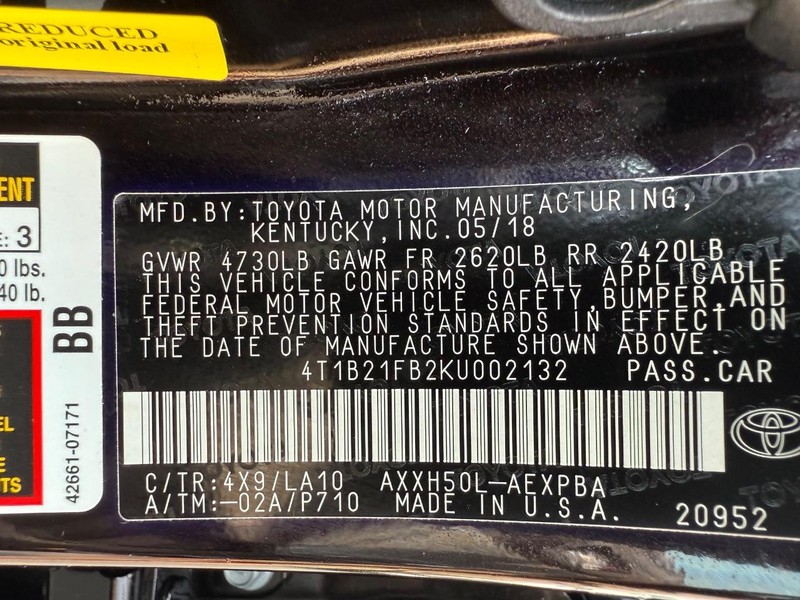 Toyota Avalon Hybrid Vehicle Image 28