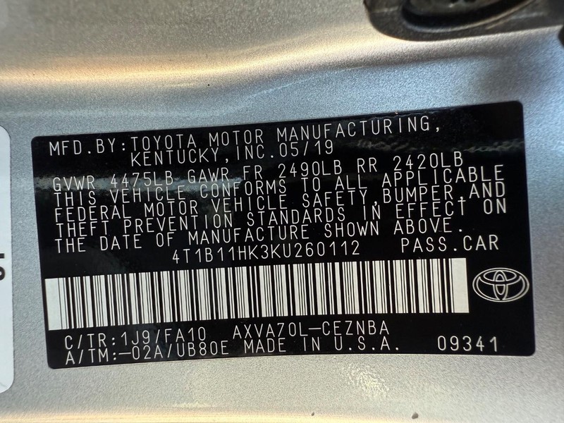 Toyota Camry Vehicle Image 23