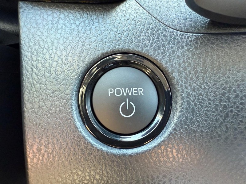 Toyota Camry Vehicle Image 10