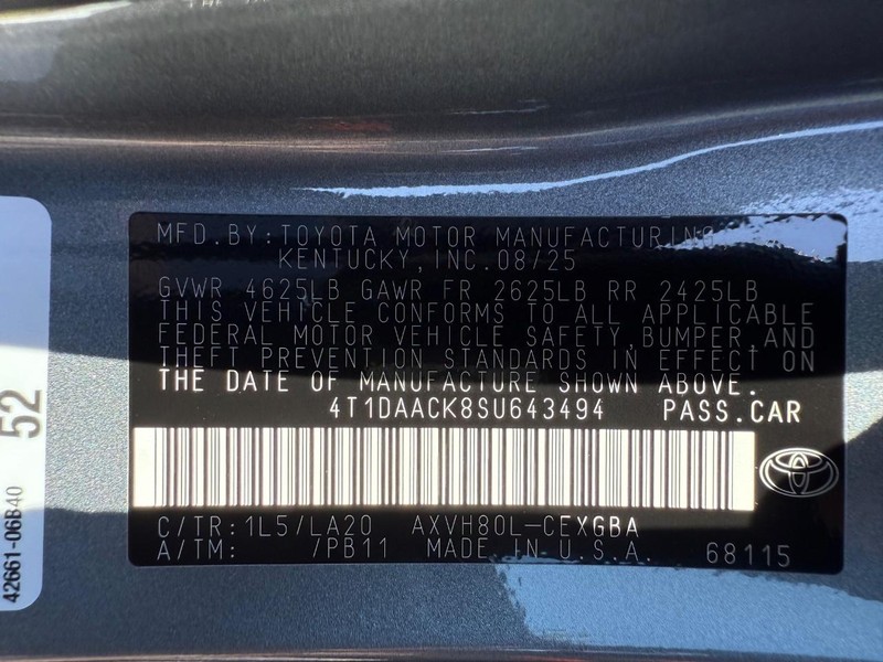 Toyota Camry Vehicle Image 21