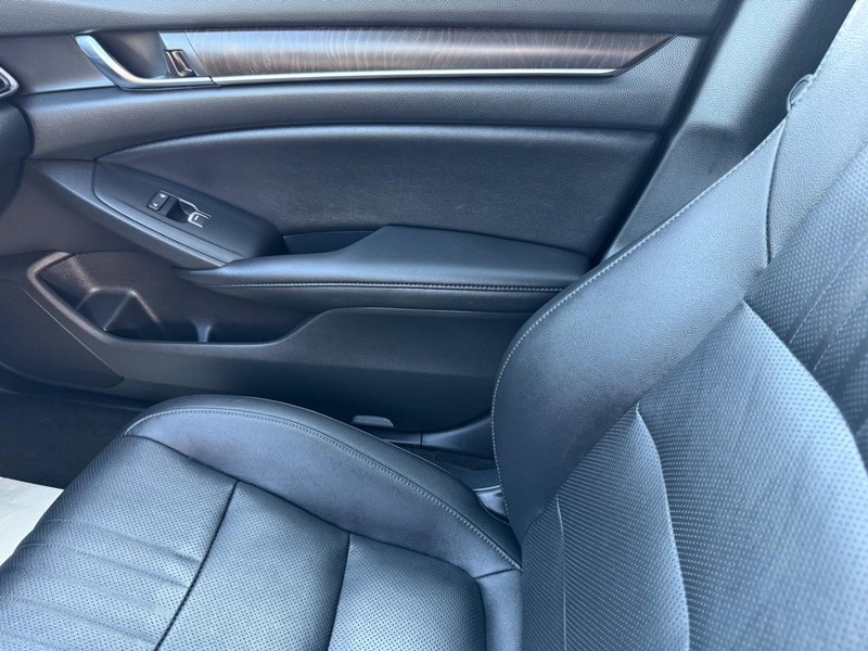 Honda Accord Hybrid Vehicle Image 22