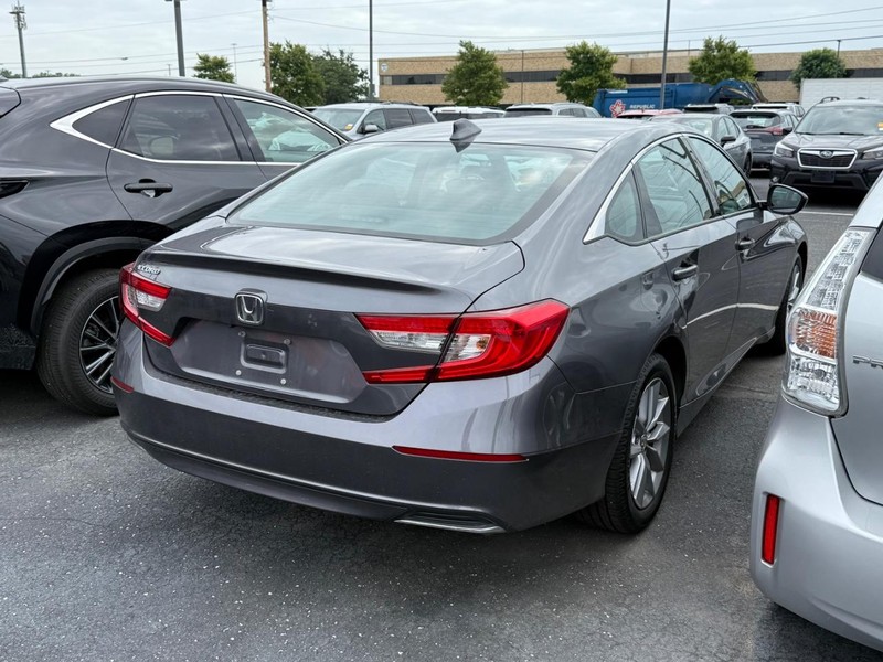 Honda Accord Sedan Vehicle Image 04