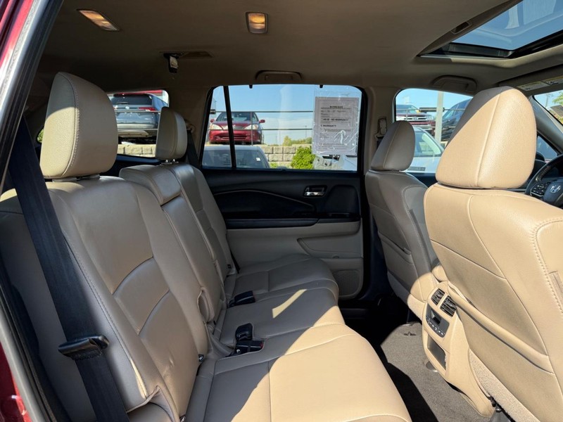 Honda Pilot Vehicle Image 11