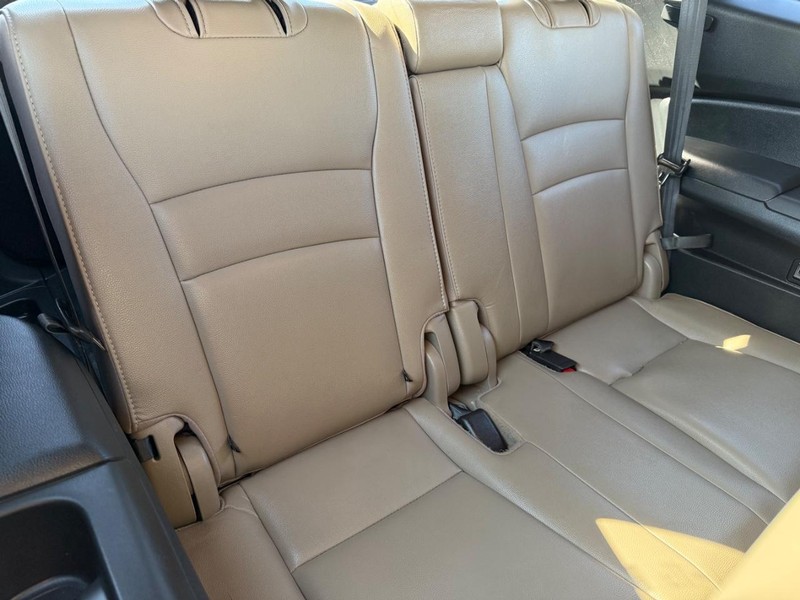 Honda Pilot Vehicle Image 12