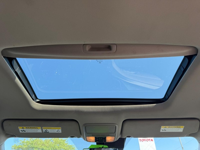 Honda Pilot Vehicle Image 13