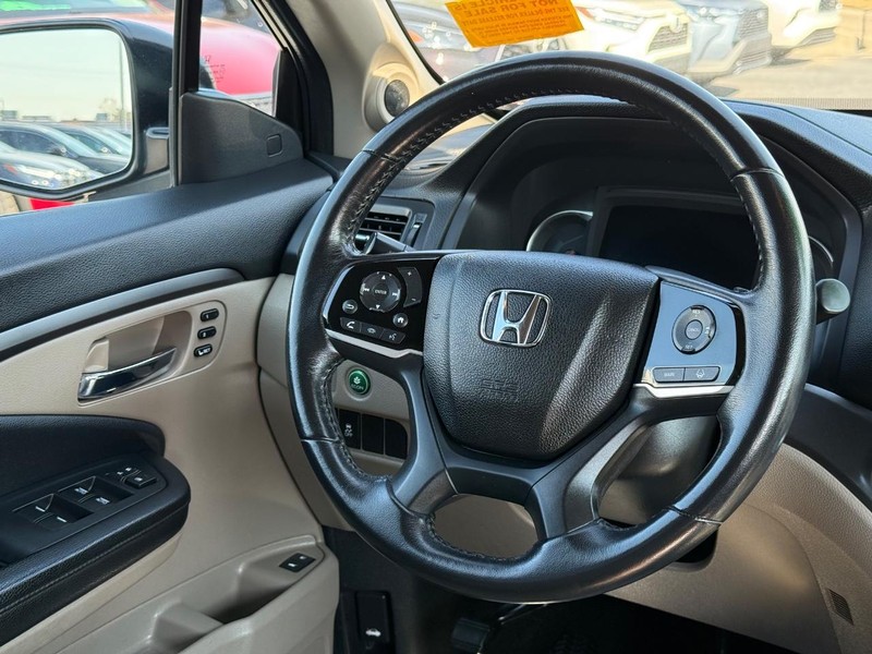 Honda Pilot Vehicle Image 15