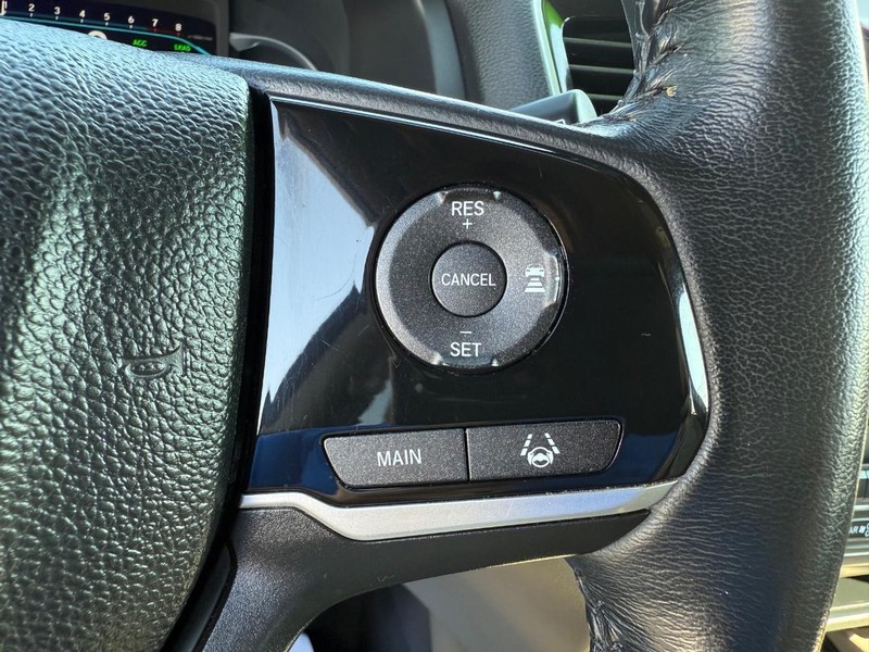 Honda Pilot Vehicle Image 17