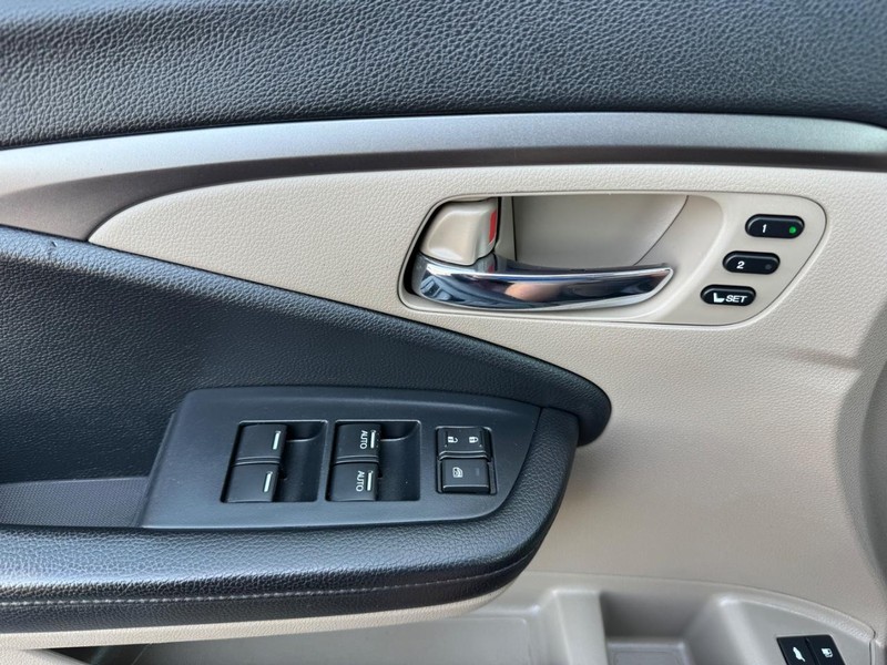 Honda Pilot Vehicle Image 28